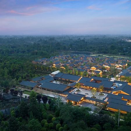 ホテル Angsana Chengdu Wenjiang エクステリア 写真