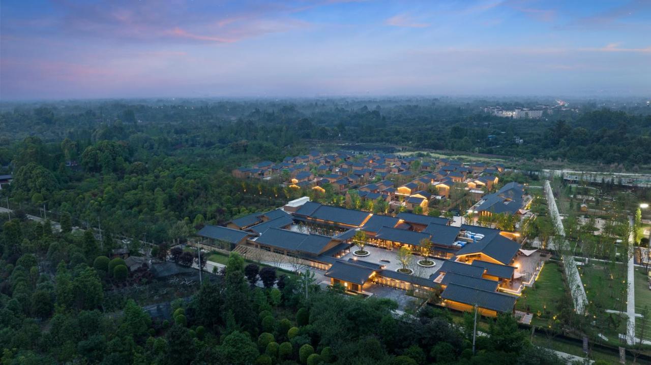 ホテル Angsana Chengdu Wenjiang エクステリア 写真