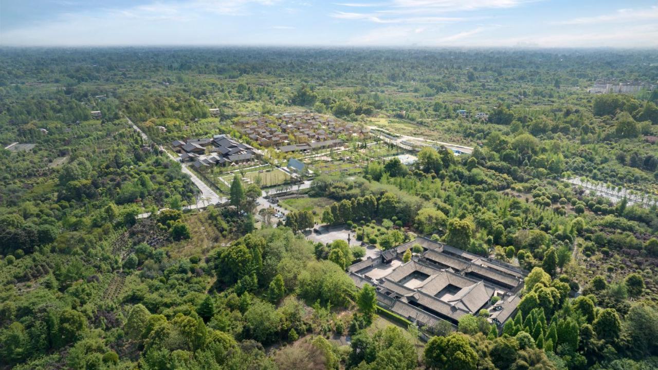 ホテル Angsana Chengdu Wenjiang エクステリア 写真